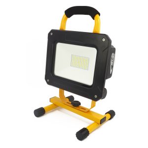 TYÖMAAVALAISIN 18V LED 50W 5000 LUMEN