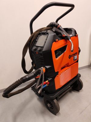 VAIHTOKONE MASTER M 323 GM + MASTER COOLER 05M KEMPPI